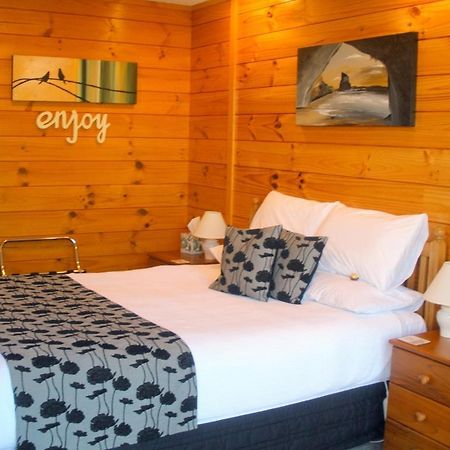 Andrea'S Bed & Breakfast Whitianga Zimmer foto